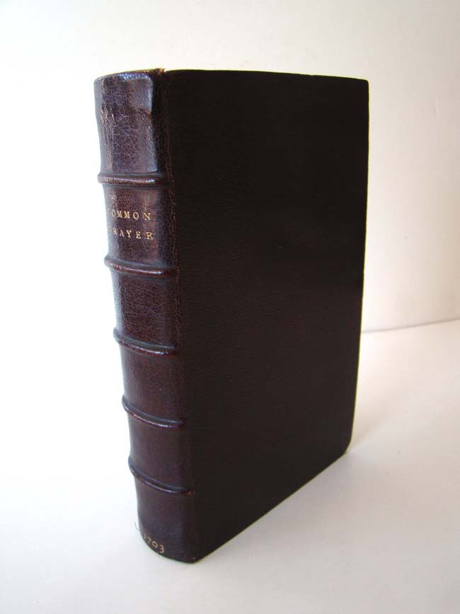 A fine and rare BOOK of COMMON PRAYER printed in Oxford in 1703 — image 2